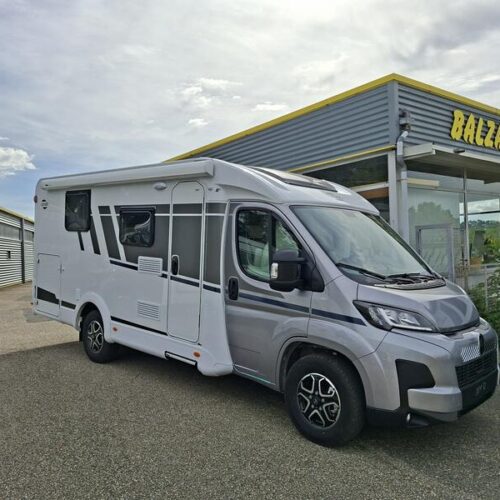 camping-car CARADO V 339 PRO +  NEUF
