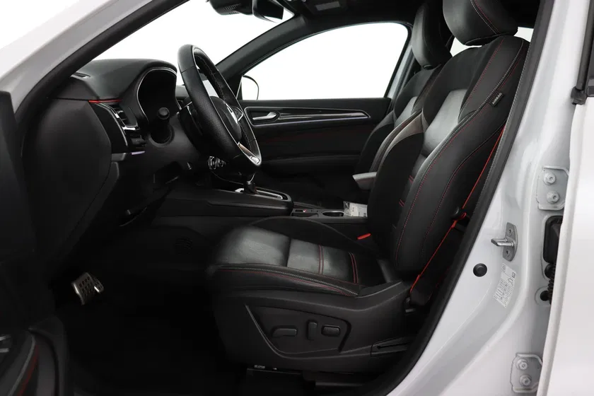 Renault Arkana – Image 25