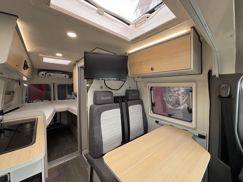 fourgon FONT VENDOME MASTER VAN DUO OCCASION – Image 4