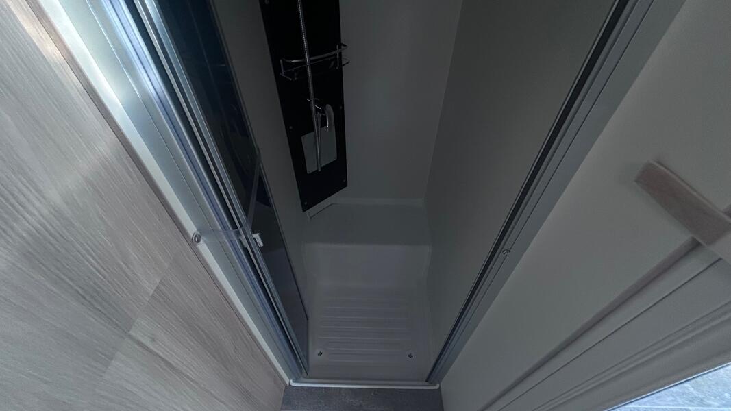 camping-car ITINEO PC 640 NEUF – Image 11