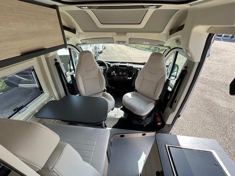 fourgon DREAMER D 43 UP FUN + 2024 NEUF – Image 8