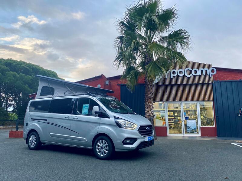 van FONT VENDOME AUTOCAMPER