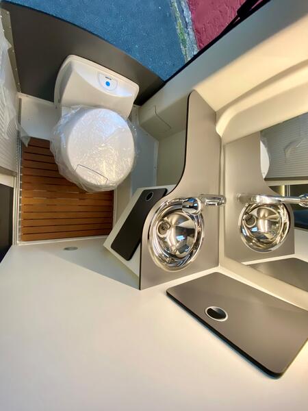 van FONT VENDOME AUTOCAMPER XL AUTOMATIQUE NEUF – Image 4