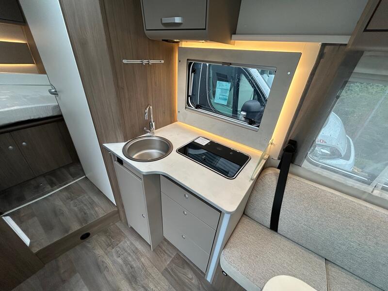 camping-car CARADO T 459 PRO 2025 BVA NEUF – Image 5