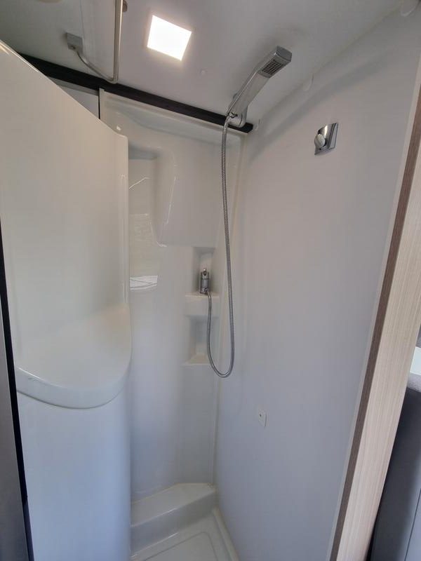 fourgon ADRIA TWIN PLUS 600 SPB OCCASION – Image 9