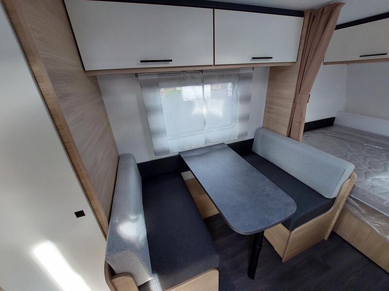 caravane CARAVELAIR ALBA 400 NEUF – Image 5