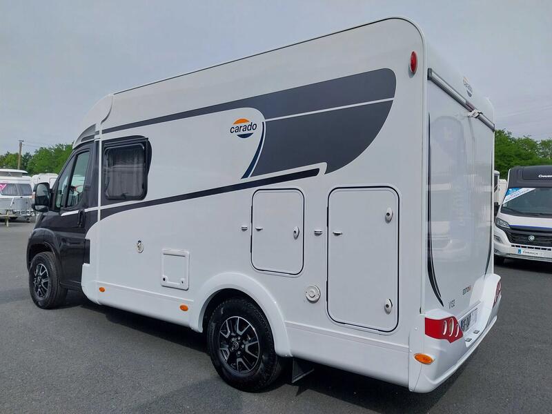 camping-car CARADO V 132 EDITION 15 OCCASION – Image 2