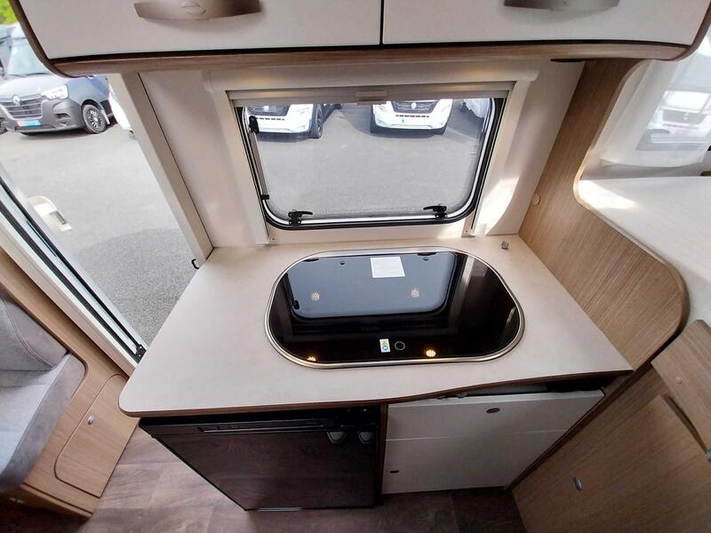 camping-car CARADO V 132 EDITION 15 OCCASION – Image 7