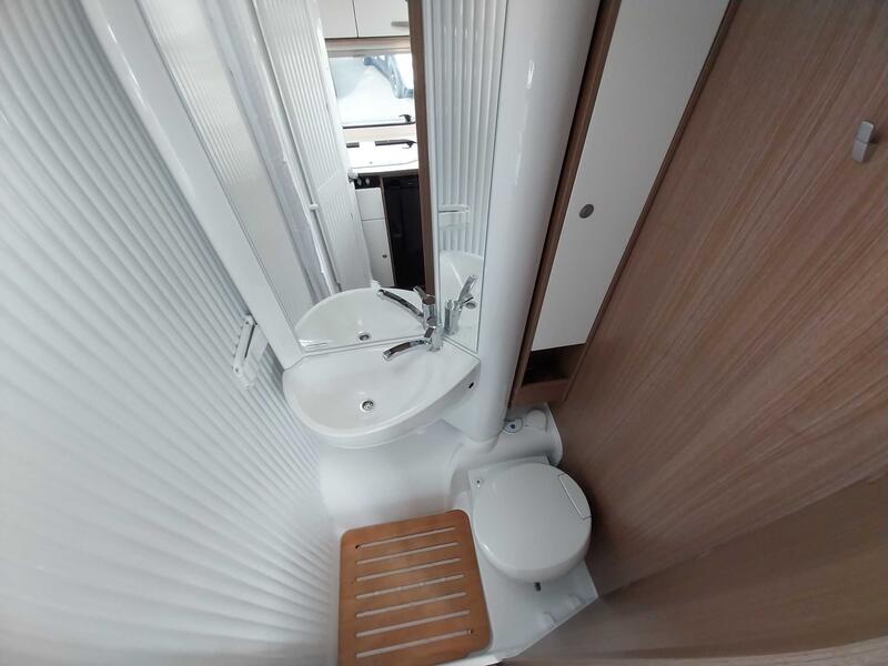 camping-car CARADO V 132 EDITION 15 OCCASION – Image 8