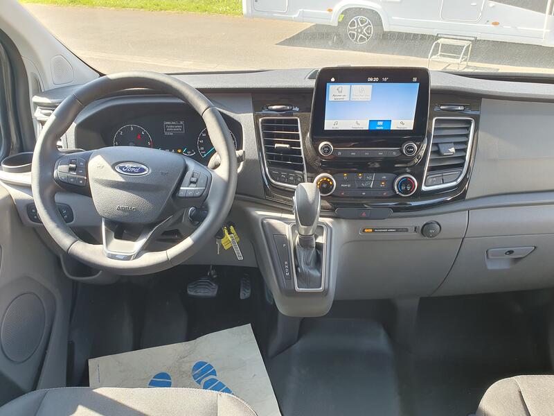 van FONT VENDOME AUTOCAMPER XL NEUF – Image 4