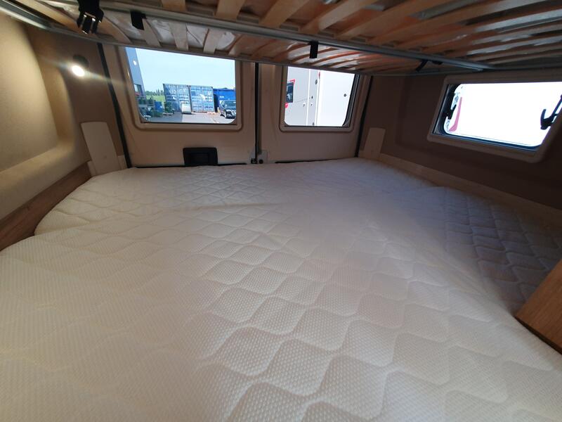 fourgon FONT VENDOME LEADER CAMP DUO -CONFORT- NEUF – Image 9