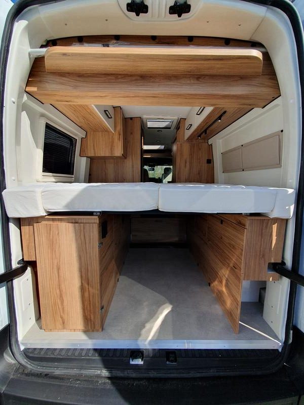 fourgon FONT VENDOME MASTERVAN 45 EME ANNIVERSAIRE 2024 NEUF – Image 11