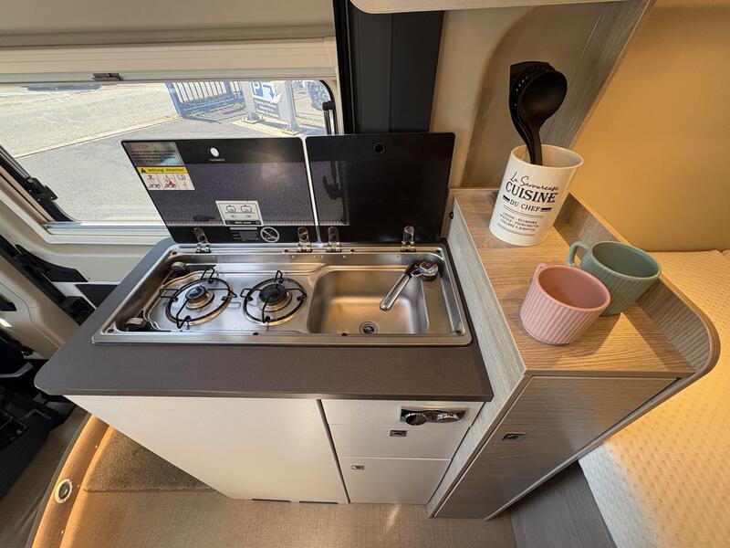 fourgon BURSTNER CAMPEO C540 4X4 OCCASION – Image 7