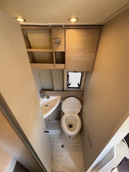 fourgon BURSTNER CAMPEO C540 4X4 OCCASION – Image 9