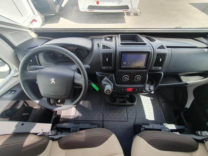 camping-car ITINEO PF 600 NEUF – Image 4