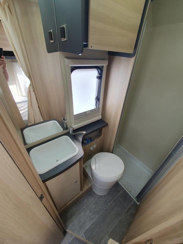 camping-car ITINEO PF 600 NEUF – Image 8