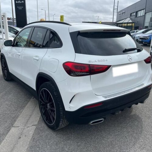 Mercedes GLA