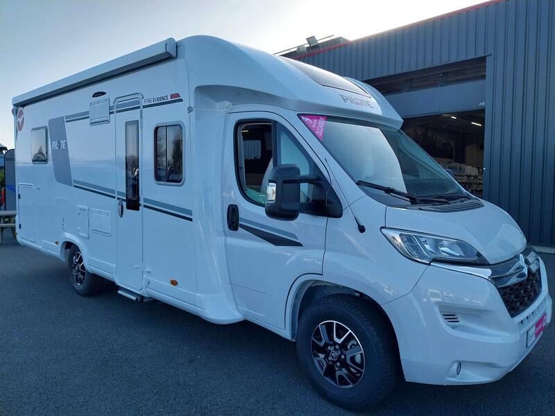 camping-car PILOTE P 746 FC EVIDENCE OCCASION