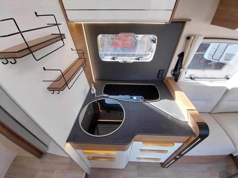 camping-car PILOTE P 746 FC EVIDENCE OCCASION – Image 6