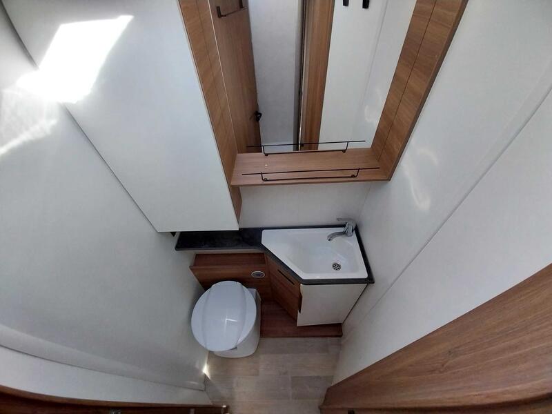 camping-car PILOTE P 746 FC EVIDENCE OCCASION – Image 9