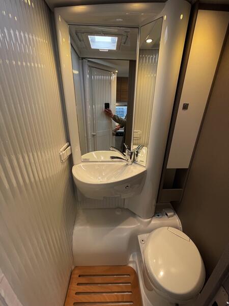 camping-car ETRUSCO V 5.9 DF NEUF – Image 5