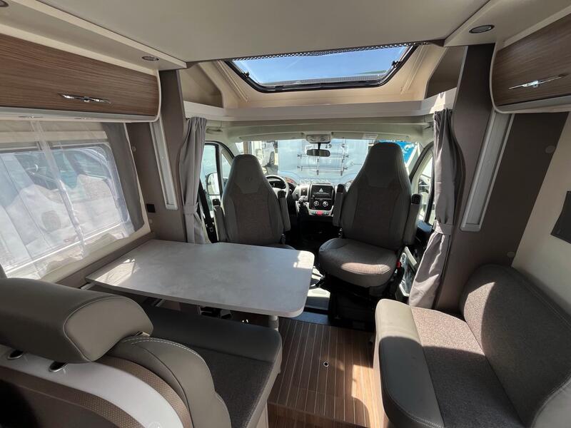 camping-car ETRUSCO T 6900 SB NEUF – Image 2