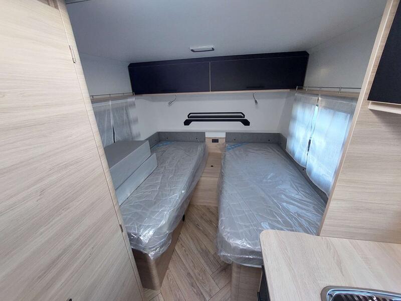 caravane CARAVELAIR SPORT LINE 492 NEUF – Image 4
