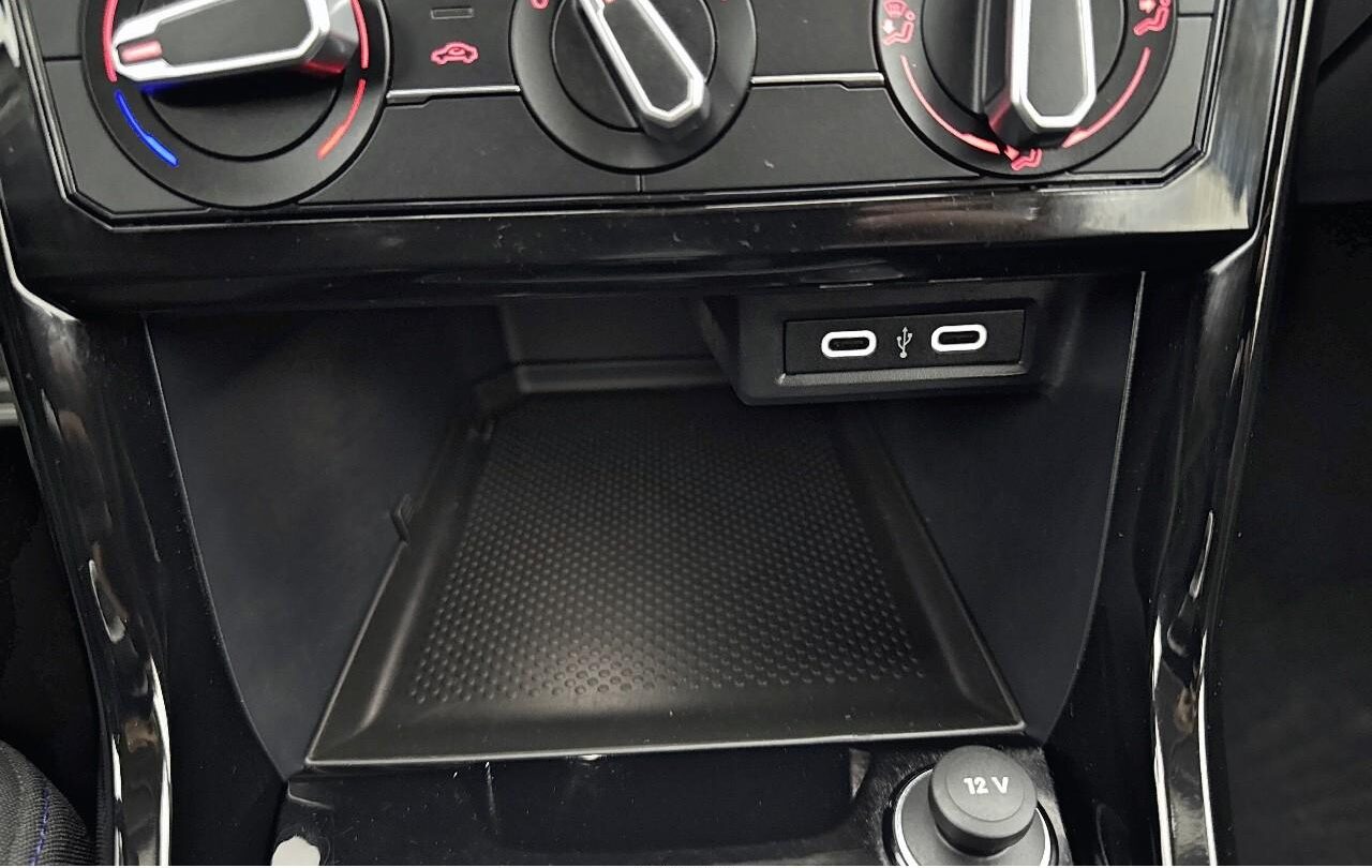 Volkswagen T-Cross – Image 12