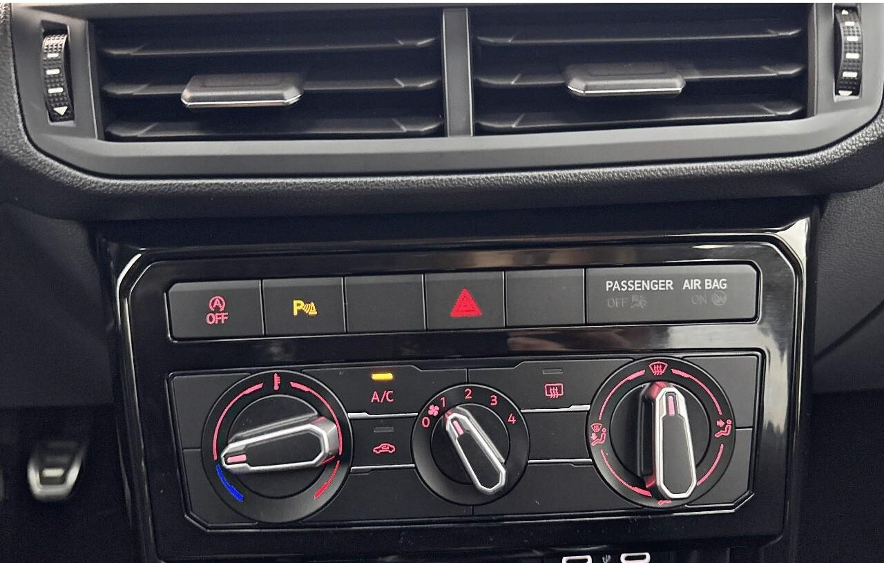 Volkswagen T-Cross – Image 11