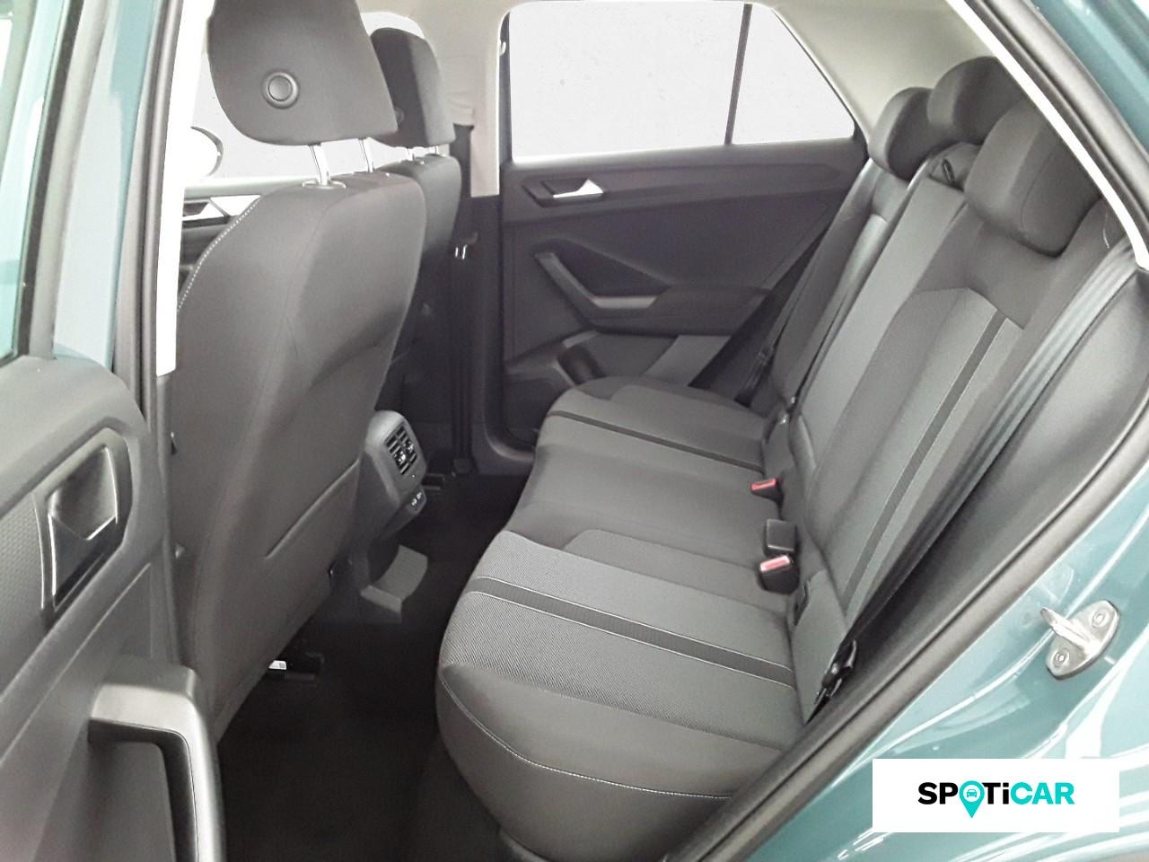 Volkswagen T-Roc – Image 13