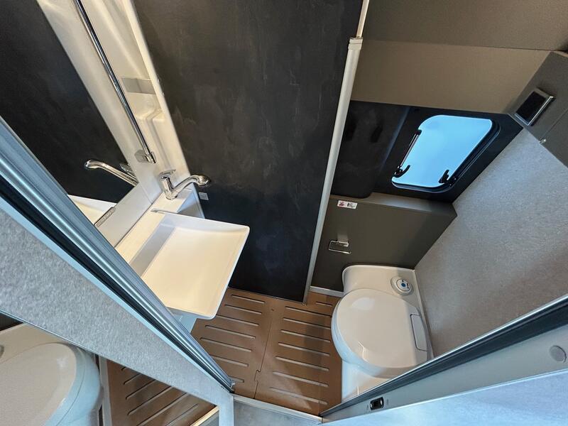 fourgon HYMER GRAND CANYON S 700 NEUF