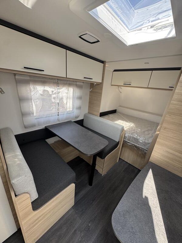 caravane STERCKEMAN EASY 420 CP NEUF