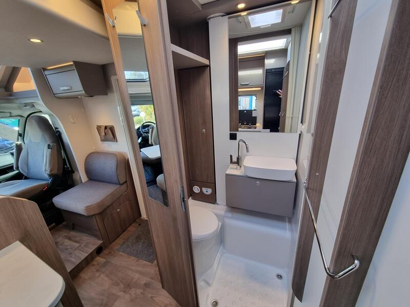 Garantie 24 mois Adapté à votre budget grâce au financement Les plus grandes marques de véhicules de loisirs