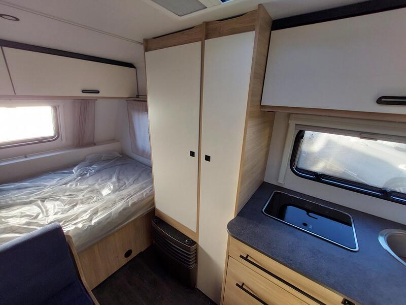 caravane CARAVELAIR ALBA 486 NEUF