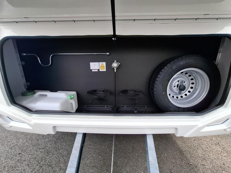 caravane CARAVELAIR ALBA 486 NEUF