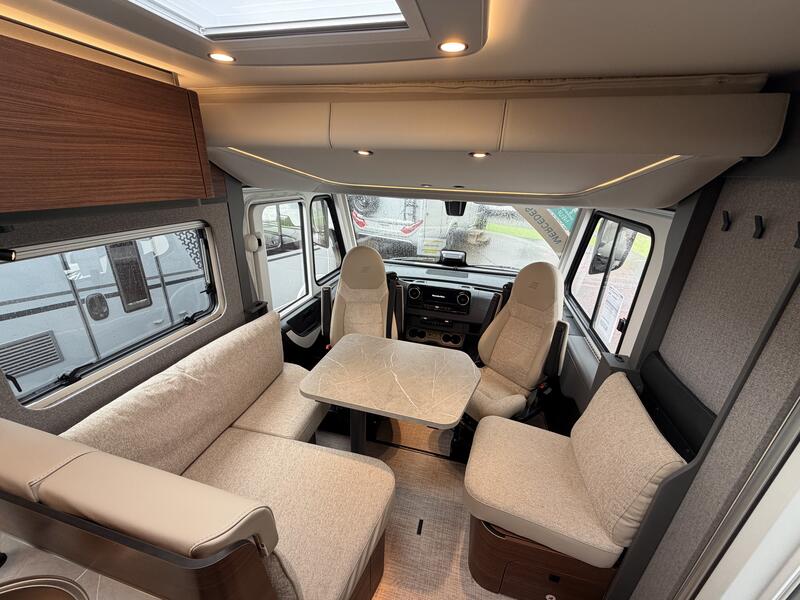 CAMPING-CAR POIDS LOURD HYMER BMC I 680 NEUF – Image 3