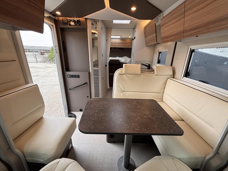 camping-car BURSTNER B66 T690G NEUF