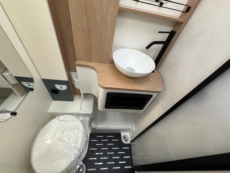 camping-car BAVARIA QWEST Q690GJ AUTOMATIQUE NEUF