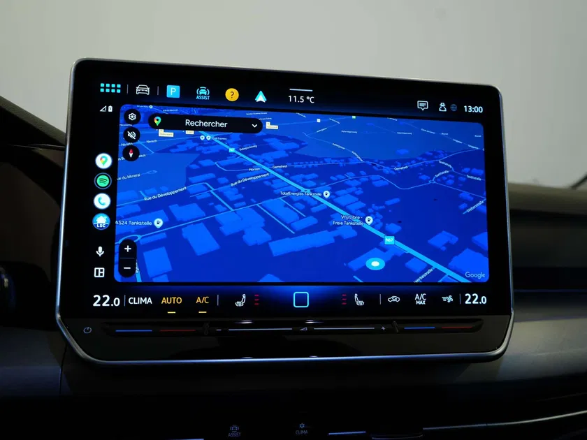 Volkswagen Golf – Image 21