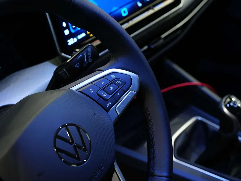 Volkswagen Golf – Image 28