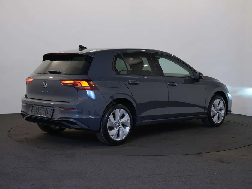 Volkswagen Golf – Image 35