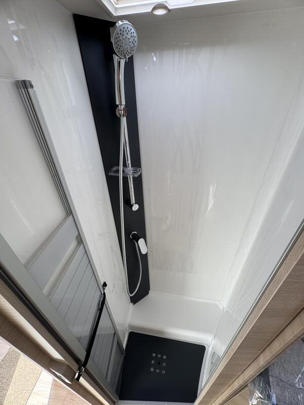 camping-car RAPIDO 666F Edition 65ans NEUF