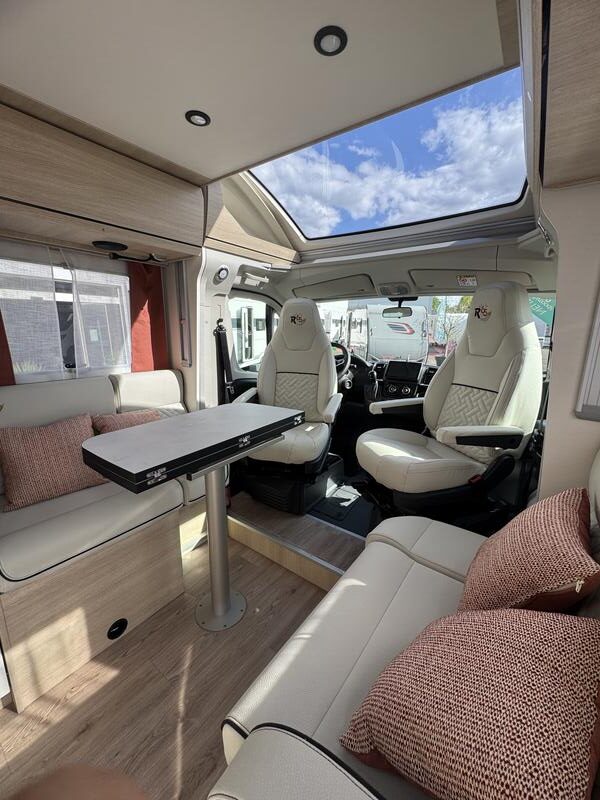 camping-car RAPIDO 666F Edition 65ans NEUF