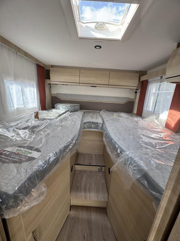 camping-car RAPIDO 666F Edition 65ans NEUF