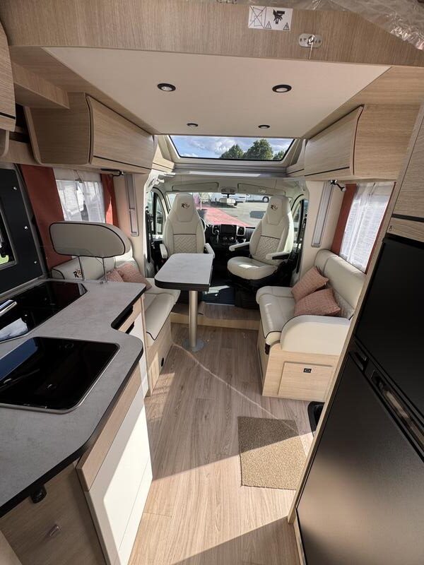 camping-car RAPIDO 666F Edition 65ans NEUF