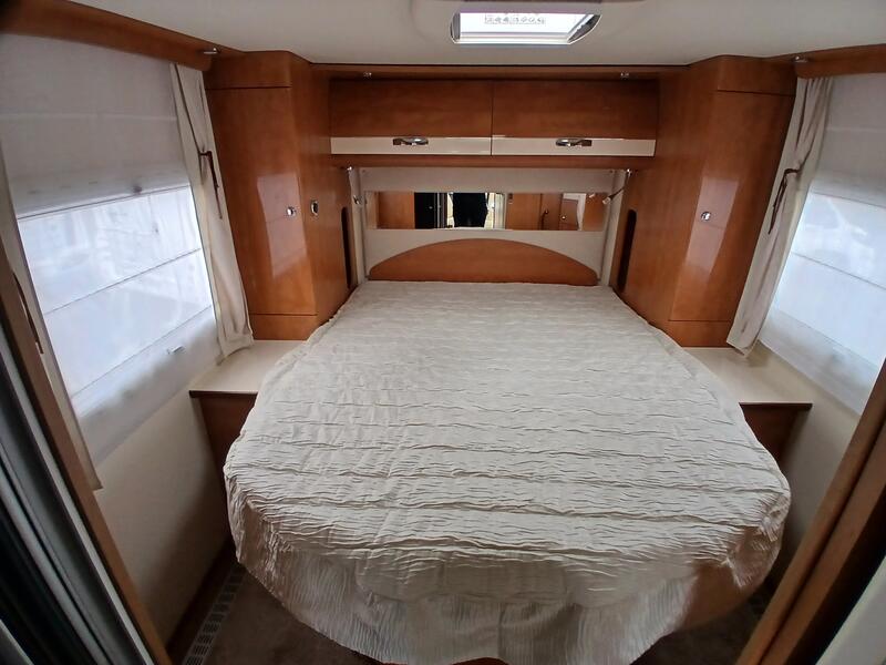 camping-car AUTOSTAR I 730 LC PRESTIGE ELITE EDITION SPECIALE 30 ANS LIT CENTRAL OCCASION