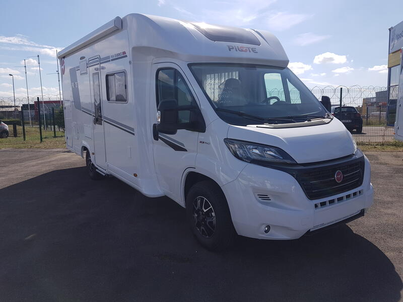 camping-car PILOTE P 696 D EVIDENCE PLUS NEUF