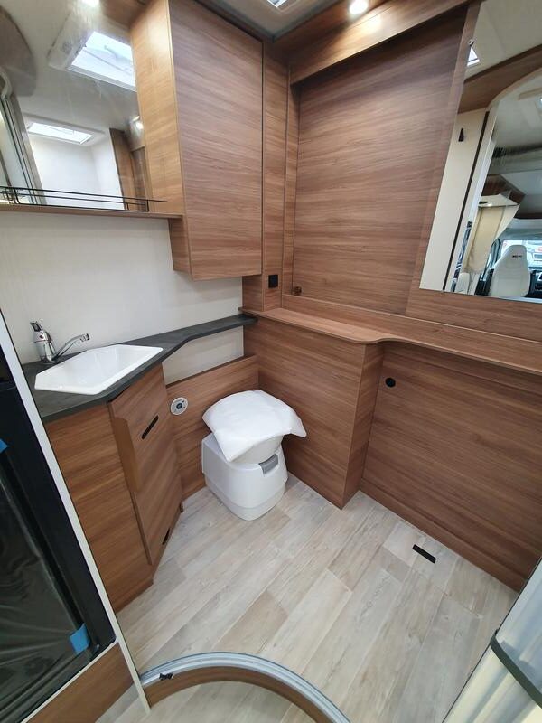 camping-car PILOTE P 696 D EVIDENCE PLUS NEUF