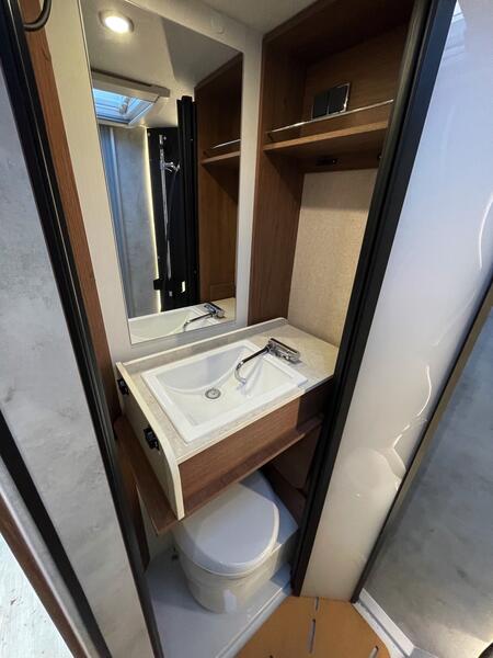 camping-car FLEURETTE Migrateur 69 LJG Édition Wellness NEUF