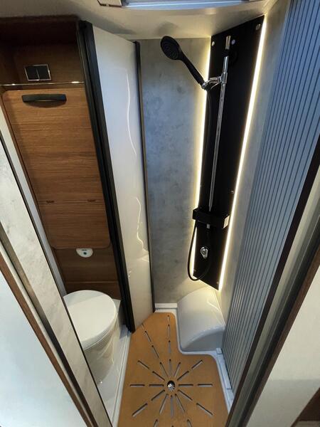 camping-car FLEURETTE Migrateur 69 LJG Édition Wellness NEUF